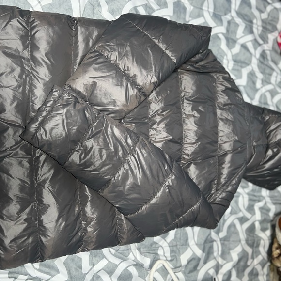 Men Guess puffer Jacket - Picture 3 of 4